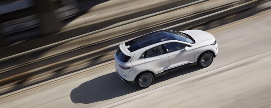  Lincoln MKC Concept 2013 года  (фото 20 из 39)